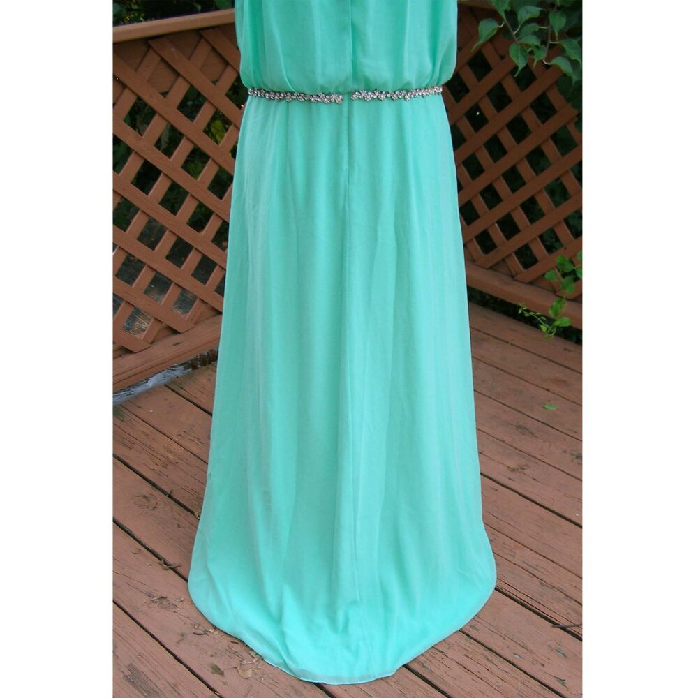 💥 HOST PICK 🤩 size 14 Vince Camuto Bejeweled Sleeveless Green Gown - Picture 7 of 16